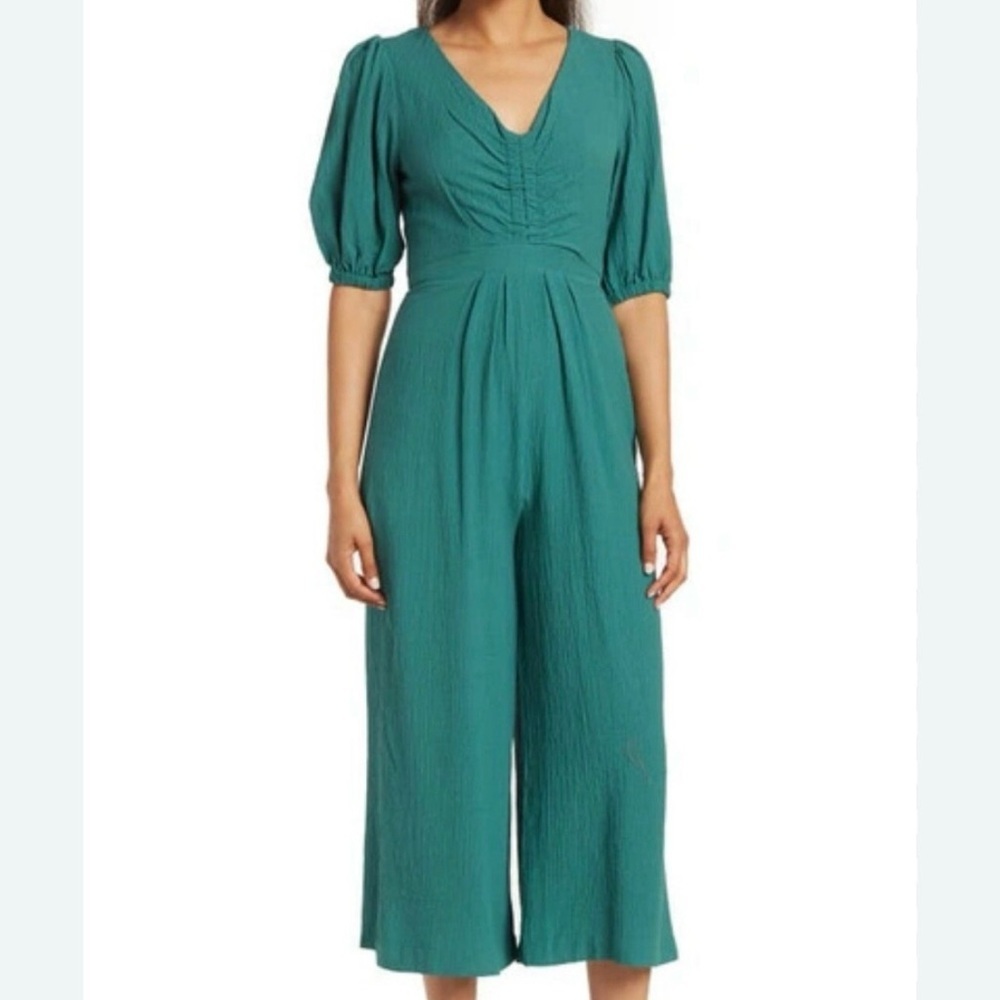 Calvin Klein Sage Green Gauze Puff Sleeve Crop Jumpsuit 6 never worn
